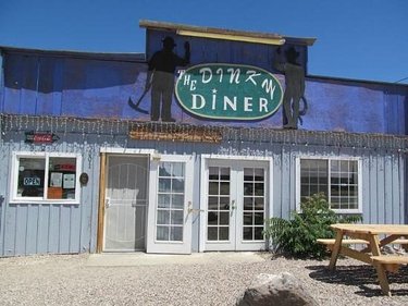 Don't let the name fool you: The menu at Goldfield favorite Dinky Diner is anything but small. Enjoy breakfast entrees like the Wild One omelet, chicken fried steak, breakfast burritos or the Hungry Man's Special. For lunch, try a hearty burger, fish and chips or deli-style sandwiches. 😋 #yum #nveats #nevadasilvertrails #travelnevada #explore #goldfieldnevada #discovernevada