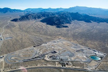 With 6.1 miles of track and over 50 configurations, it’s no wonder this is your adult playground! 🏁
#TrackTuesday 
#SpringMountain
#SpringMountainMotorResort