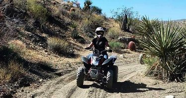 Eldorado Canyon ATV tour before exploring the famous Techatticup Gold Mine. The area has also been the setting of a number of films including 3000 Miles to Graceland, from which the remains of a fake exploded plane can still be seen.
.
.
.
.
#nevada #nevadadesert #lasvegas #eldoradocanyon #goldmine #searchlight #ammtrip #usa🇺🇸 #atv #nelson