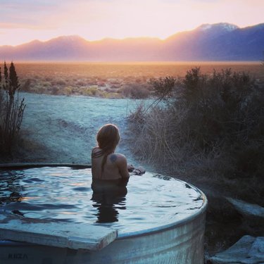 ⁠
⁠flownectar⁠
•⁠
⁠
All I wanna do is hot spring around in the middle of nowhere Nevada while chasing sunsets and catching the sunrise 🌞⁠
°⁠
°⁠
°⁠
#hotspring #nvhotsprings #hottonevada #travelnevada #getyoursoakon #mountainviews #middleofnowhere #exploreeverything #adventures #goexplore #getoutstayout #exploremore #getoutside #natureaddict #qualitytime #adventures #welivetoexplore #igtravel