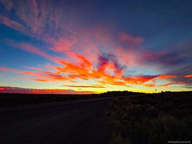 This morning was so windy but one of the prettiest sunrises I have seen in a wile! 

#nevadadesert #nevadasunrise #desert #desertsunrise #landscapephotography #photography natgeotravel travelnevada explore_nevada